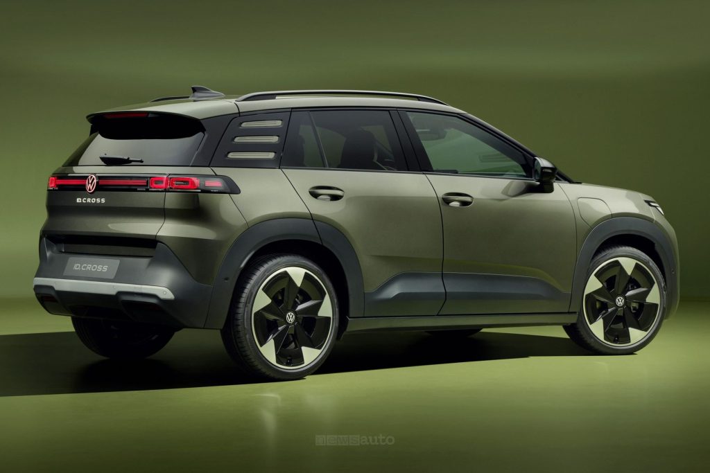 Volkswagen ID. Cross posteriore 3/4