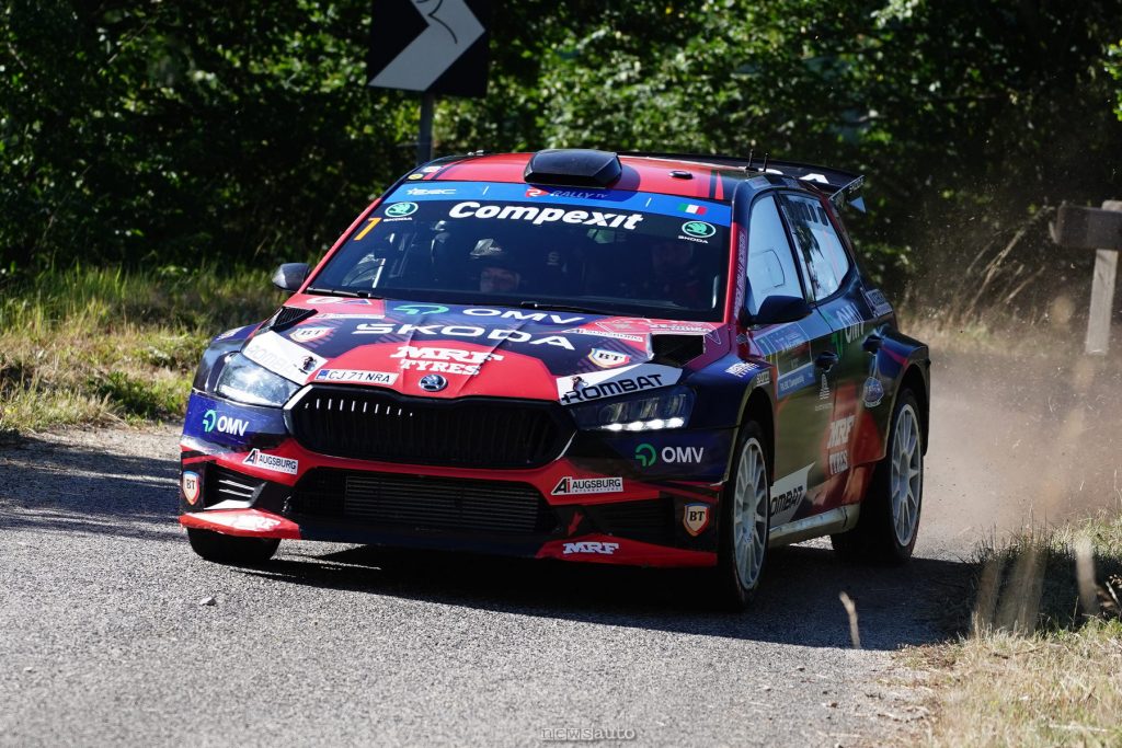 Con la Skoda n°1 la l'equipaqgio Suninen Teemu / Haapala Antti classificatosi al secondo posto assoluto del Rally di Roma Capitale 2026