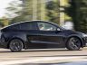 Tesla Model Y Performance test su strada