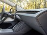 Tesla Model Y Performance plancia abitacolo