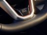 Volkswagen Tiguan logo Edition 20 sul volante