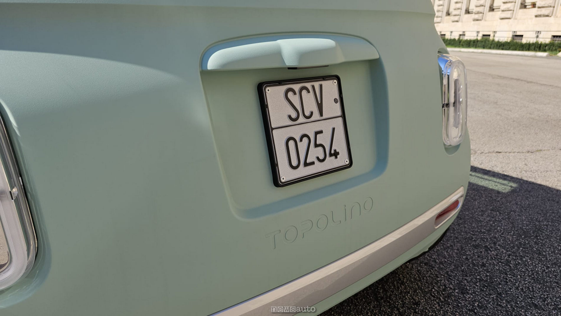 La prima Fiat Topolino con la targa del Vaticano