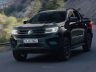 Volkswagen Amarok Dark Label su strada