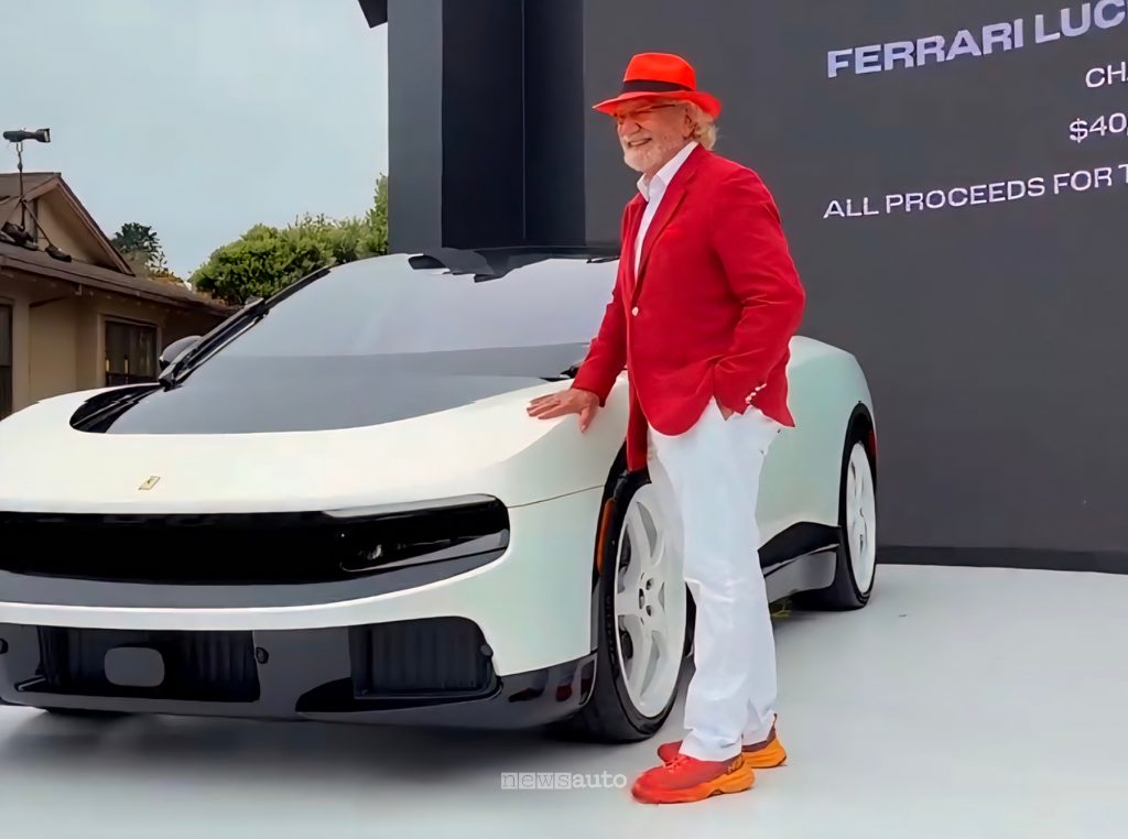 Herbert Wertheim in posa con la Ferrari Luce Telaio 0