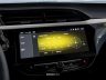 Opel Corsa GSE display infotainment da 10" con i dati sulle prestazioni