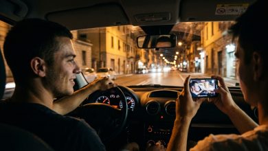 Video social che esaltano la guida pericolosa, Codacons al Governo bannare tutto