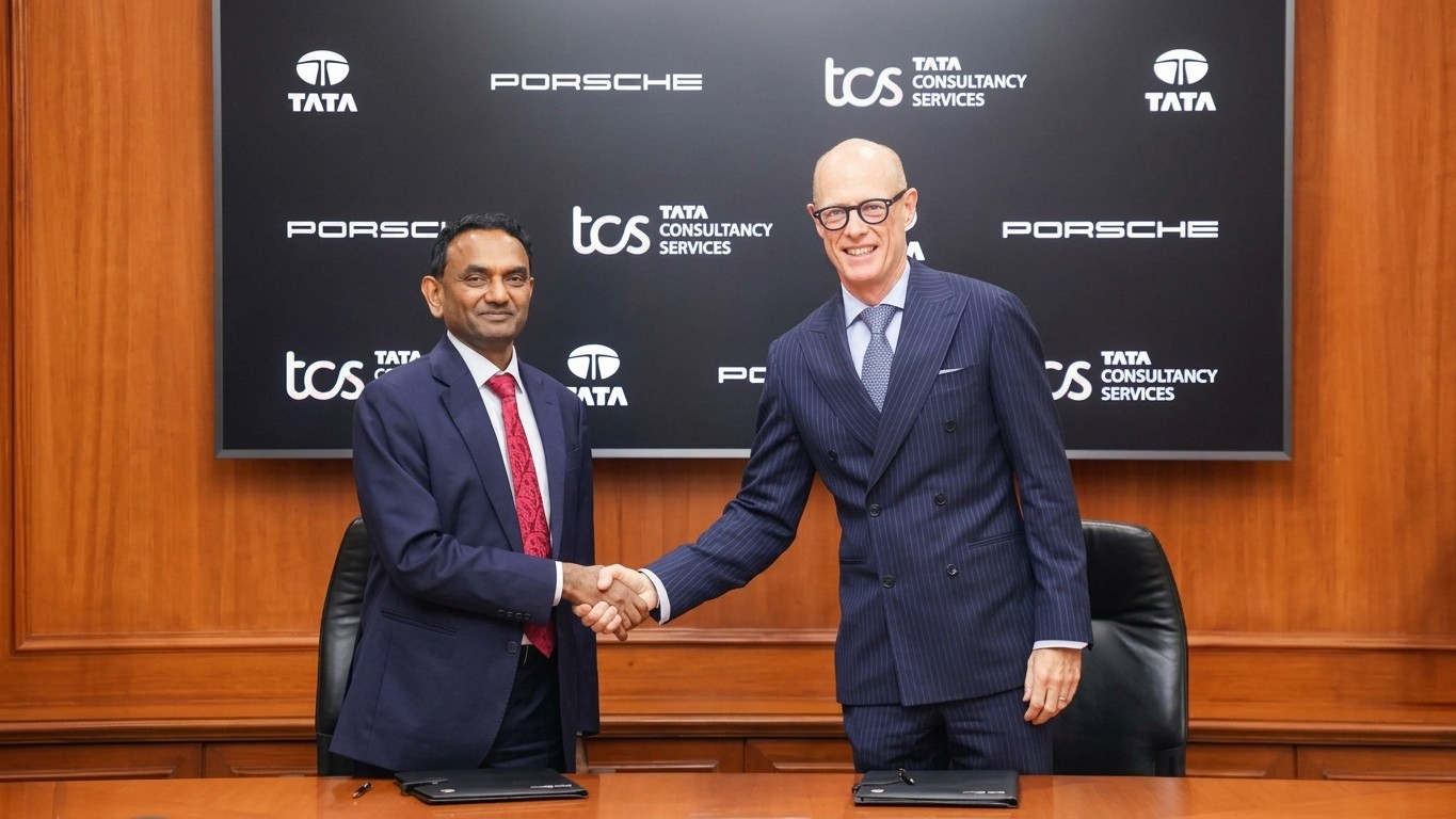 Porsche accordo con Tata