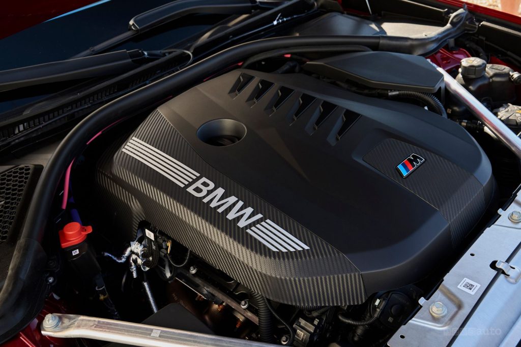 Nuova BMW Serie 3 M350 xDrive vano motore