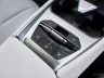 Nuova BMW Serie 3 i3 50 xDrive comandi del cambio nella console centrale
