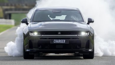 Dodge Charger Sixpack in derapata
