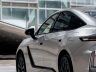 Nuova Lexus ES 300h fiancata lato guidatore
