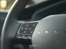 Nuova Lexus NX350h Luxury comandi del volume sul volante