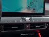Nuova Lexus NX450h+ F Sport comandi sulla plancia
