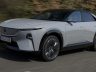 Mazda CX-6e, Aero Grey su strada