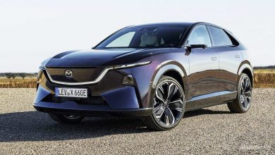 Nuova Mazda CX-6e blu