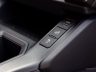 Nuova Suzuki Across plug-in Hybrid comandi sulla console centrale