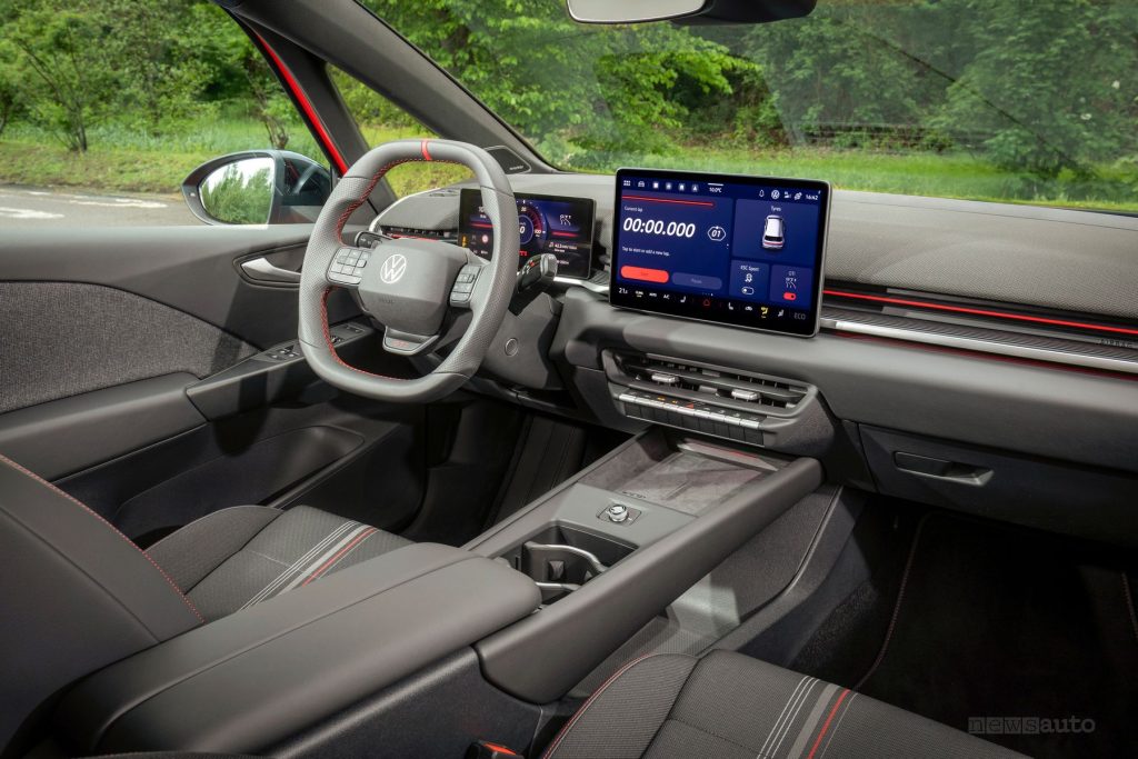 Volkswagen ID.3 GTI plancia abitacolo