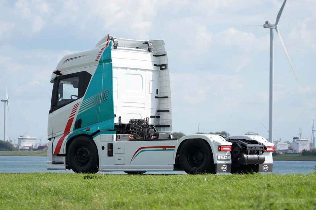 Camion elettrico BYD ETT 44