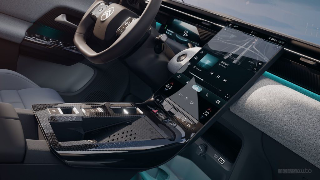 Citroën C5 Aircross Émeraude display infotainment da 13"