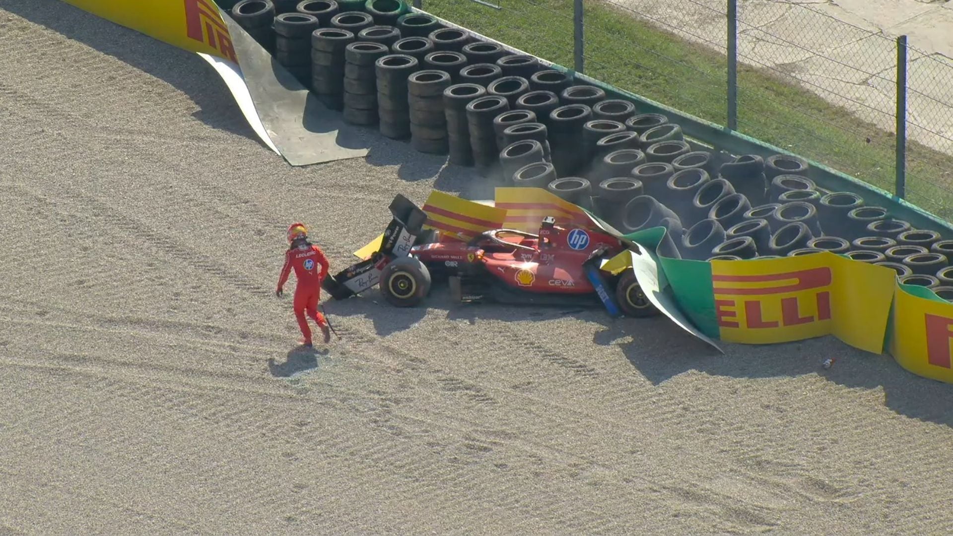 F1 | GP Italia a Monza: incidente di Leclerc che va a muro e causa bandiera rossa