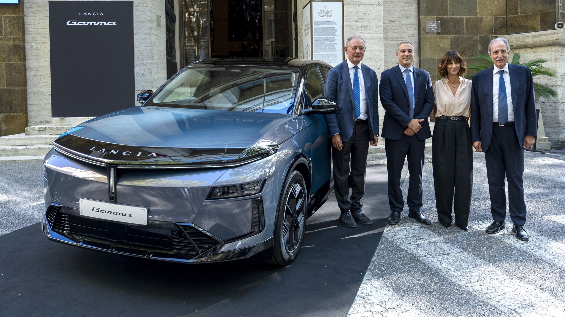 Lancia Gamma: debutta a Roma il nuovo crossover prodotto a Melfi