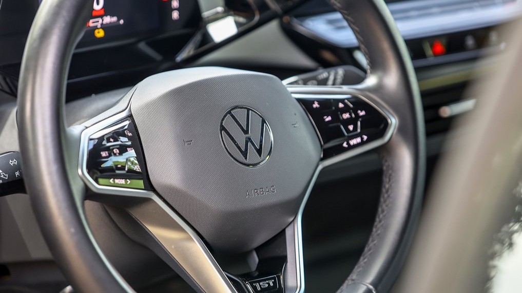 Volkswagen, richiamo per un difetto allo sterzo: quali sono le auto coinvolte