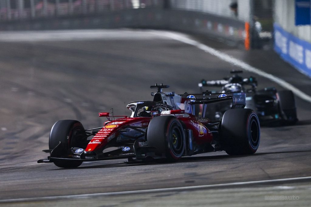 Charles Leclerc in prima fila nella griglia di partenza del GP di Singapore F1 2026
