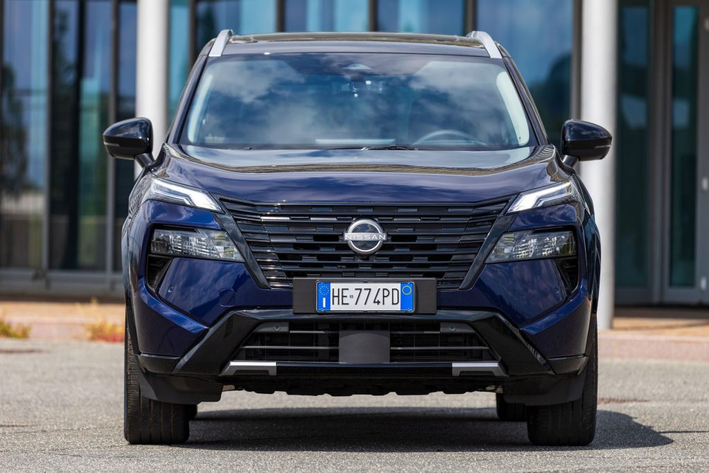 Nuova Nissan X-Trail Tekna+ frontale
