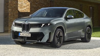 BMW iX4 50 xDrive anteriore 3/4