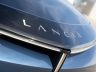 Nuova Lancia Gamma frontale, firma luminosa a T