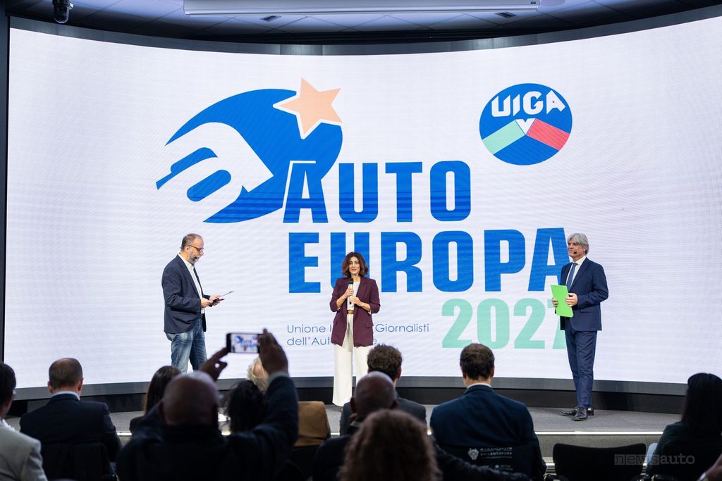 Cerimonia di consegna del Premio Auto Europa UIGA 2027