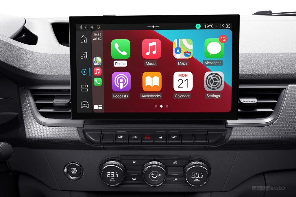 Renault Kangoo Van display OpenR Link da 10" Apple CarPlay
