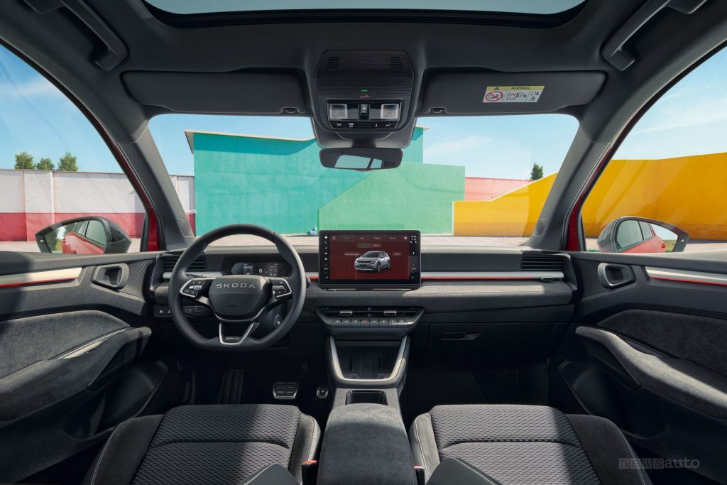 Skoda Epiq Sportline plancia abitacolo