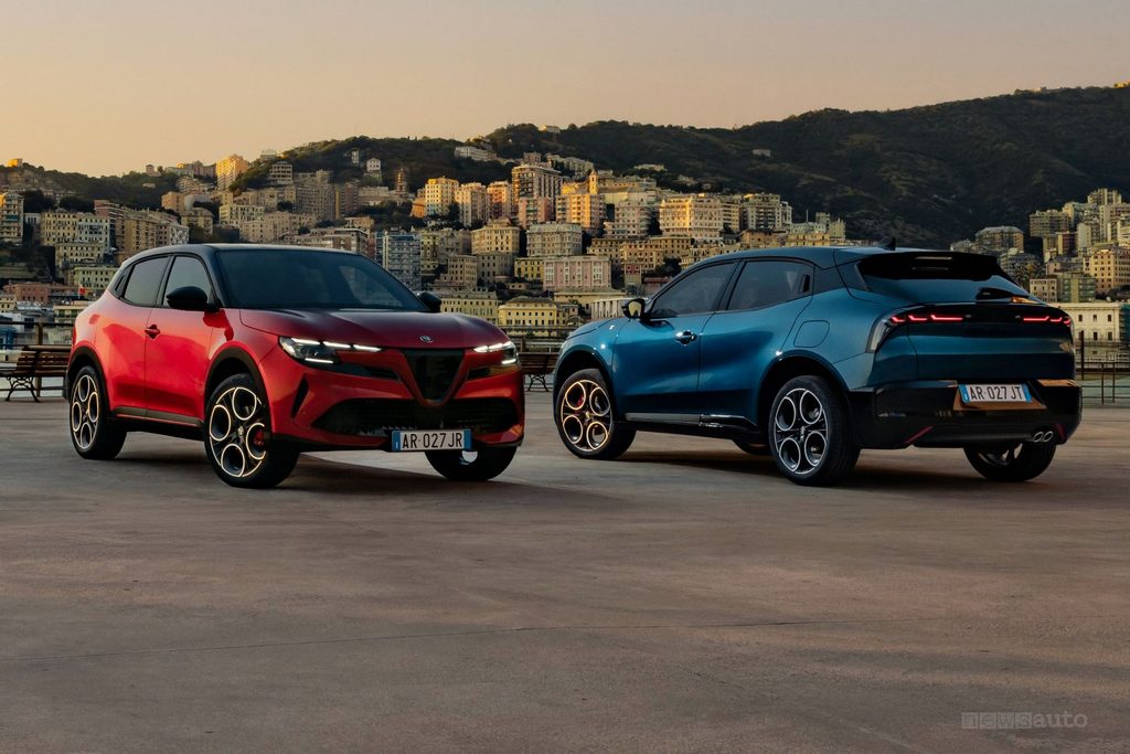Alfa Romeo Junior, la gamma con versioni Junior, Sprint, Ti, Veloce ed Edizione Luna Rossa