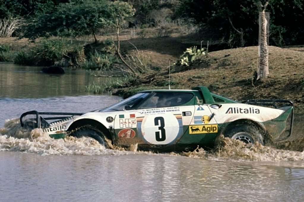 Lancia Stratos con Sandro Munari impegnata al Rally di Montecarlo 1977